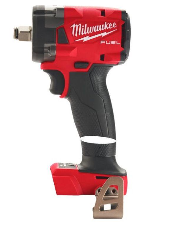 M18 Fiw2f38-0X Klucz Udarowy 1/2, 339 Nm, Body W Walizce