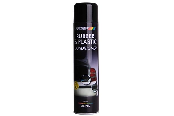 Solutie Intretinere Plastic Si Cauciuc 600 Ml